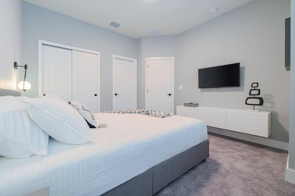 Villa **Brand New** Luxurious Decor Townhouse With Private Pool Hit17145 à Orlando Extérieur photo