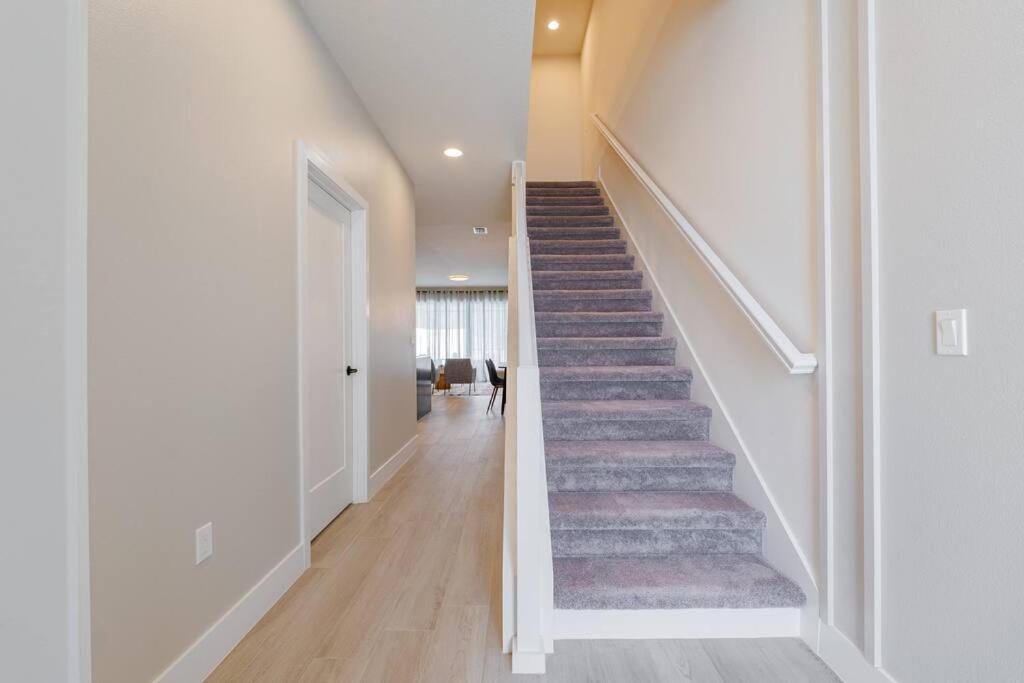 Villa **Brand New** Luxurious Decor Townhouse With Private Pool Hit17145 à Orlando Extérieur photo
