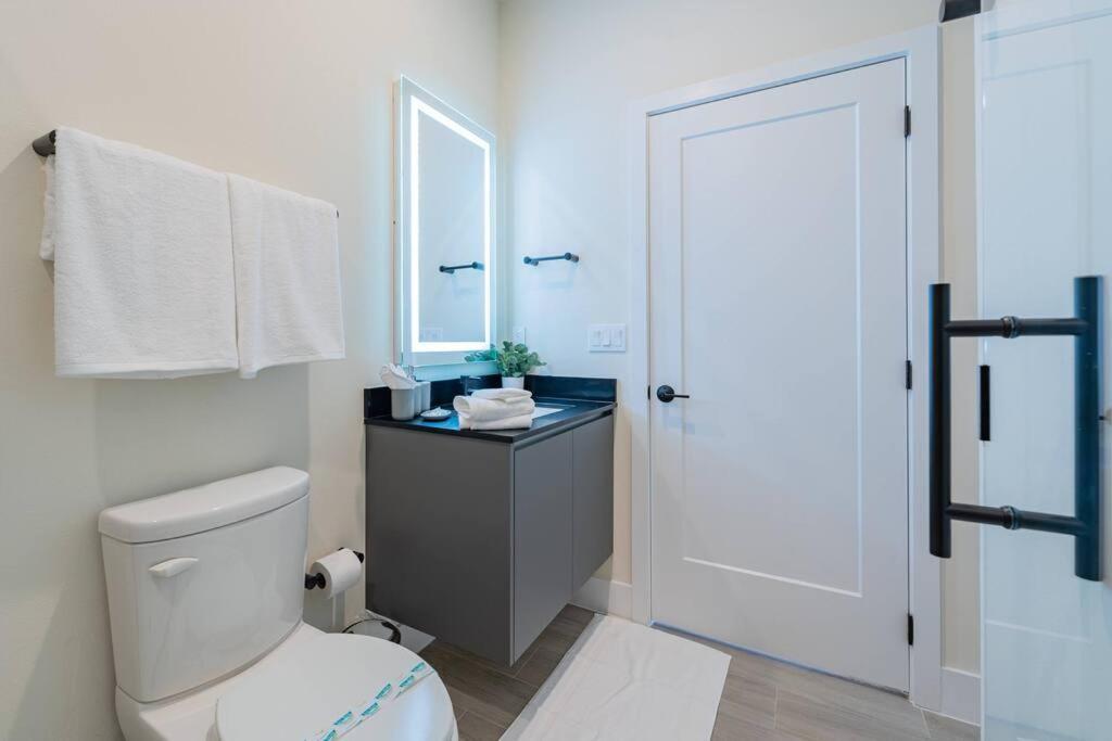 Villa **Brand New** Luxurious Decor Townhouse With Private Pool Hit17145 à Orlando Extérieur photo